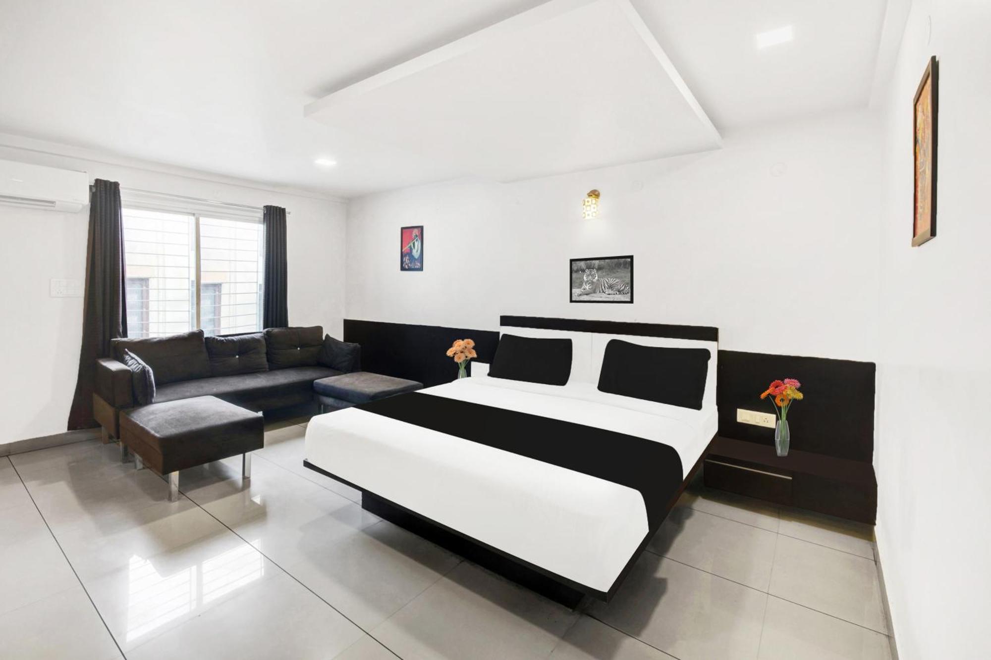 Townhouse City Center Near Mysore Palace Formerly Aavass Inn Exterior photo